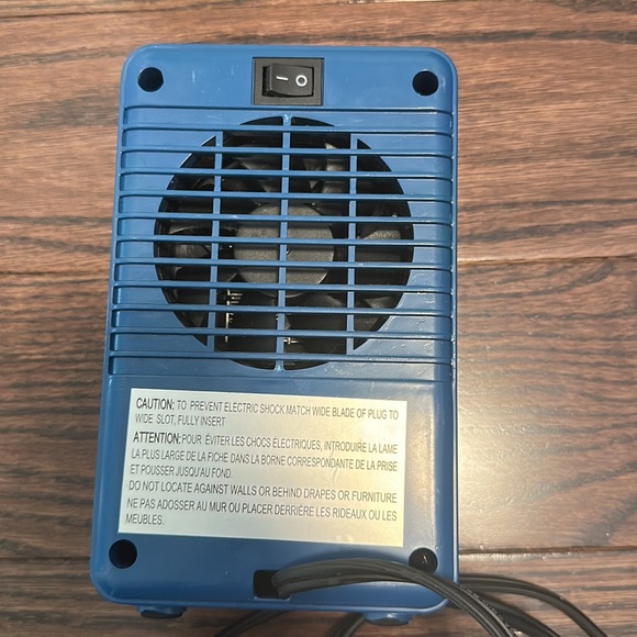 Brand New ComfortZone Portable Heater - Picture 2 of 3